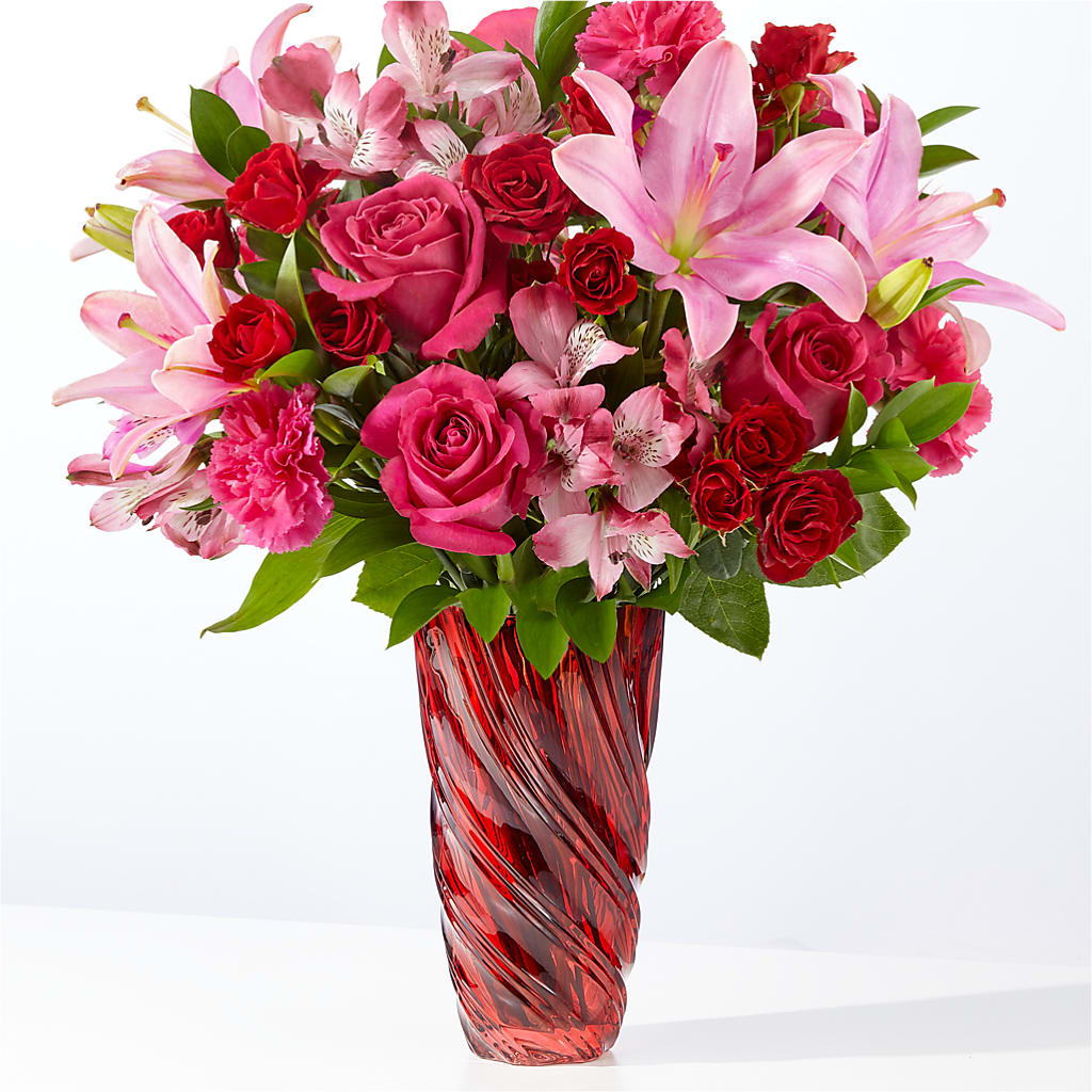 In Love Bouquet with Luxe Swirl Vase – MOM'S FLOWERS, Springfield OH