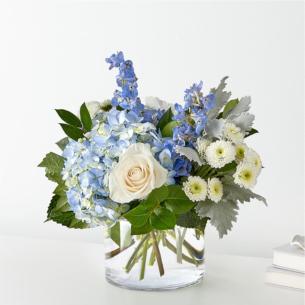 Clear Skies Bouquet – MOM'S FLOWERS, Springfield OH