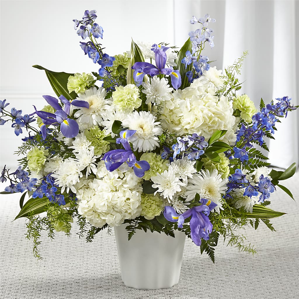 Soft Serenity Floor Basket – MOM'S FLOWERS, Springfield OH