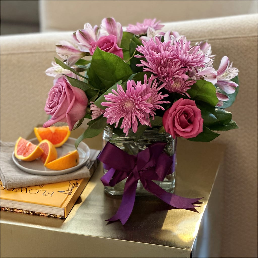 Sugarplum Bouquet – MOM'S FLOWERS, Springfield OH