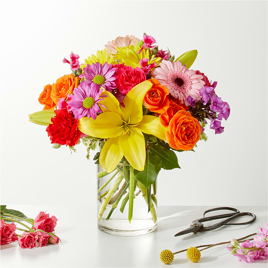 Cue the Confetti - A Florist Original – MOM'S FLOWERS, Springfield OH