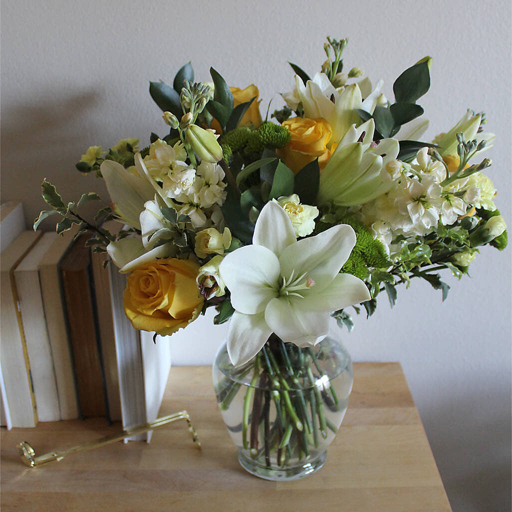 Hope & Serenity Bouquet – MOM'S FLOWERS, Springfield OH