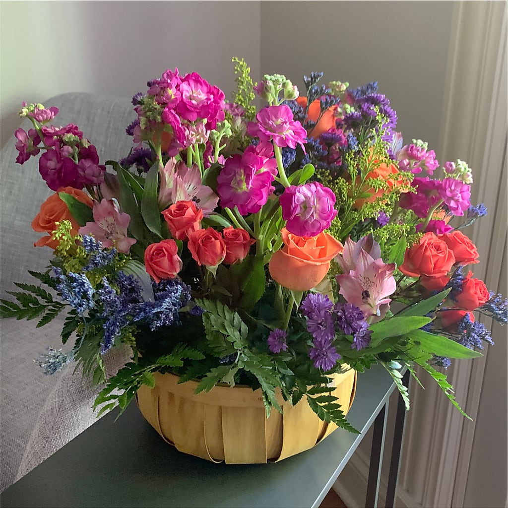 Garden of Life Basket – MOM'S FLOWERS, Springfield OH