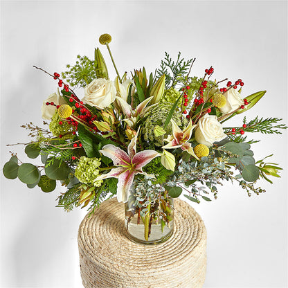 Berry & Bright Bouquet – MOM'S FLOWERS, Springfield OH