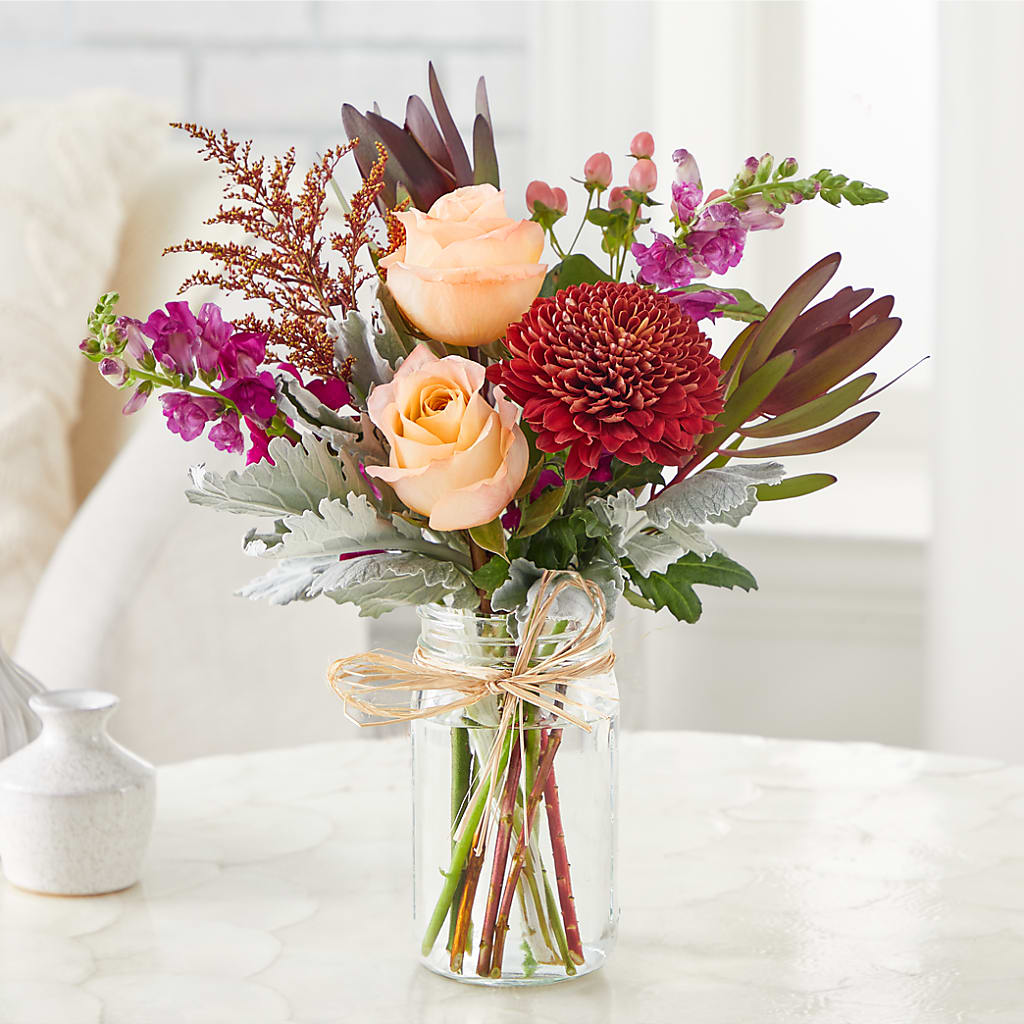 Moody Hues Bouquet – MOM'S FLOWERS, Springfield OH